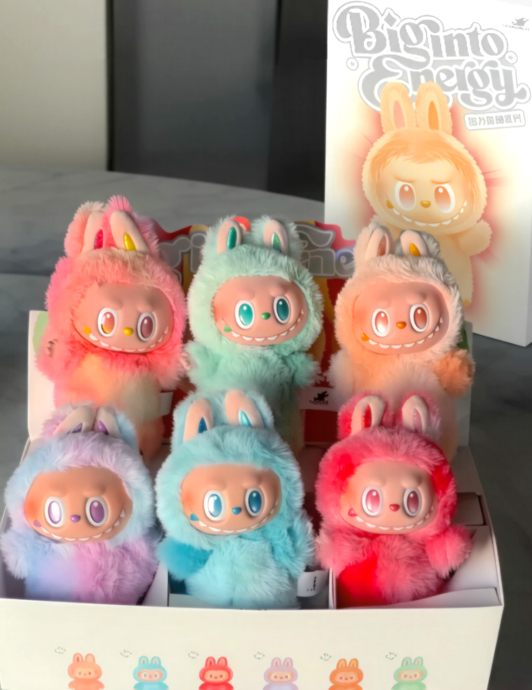 Caja Sorpresa Labubu Big Into Energy Muñeco